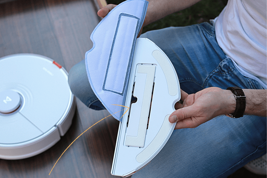 Вибрационный двигатель на моющей пластине Roborock S7 